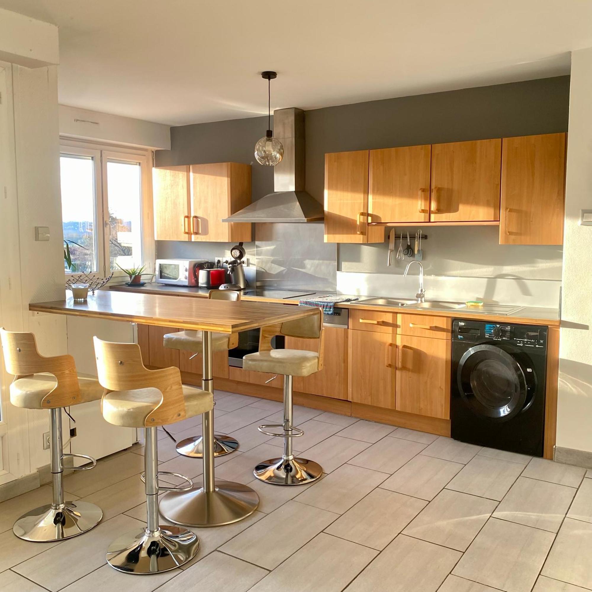 Apartament Le Paisible Décines-Charpieu Zewnętrze zdjęcie